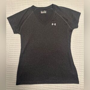 Under Armour Women's Charcoal V-Neck Tee